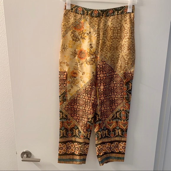Zara Pants - 🖤Zara Women’s Silky Printed Pants Size Small